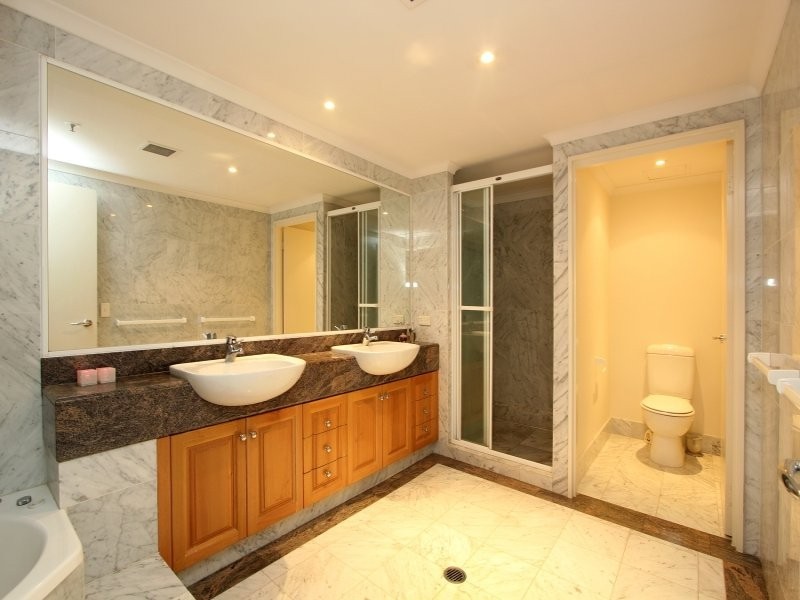 56/8 Goodwin Street, Kangaroo Point QLD 4169