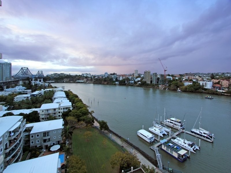 56/8 Goodwin Street, Kangaroo Point QLD 4169