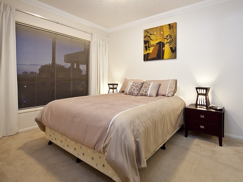 18 Bright Street, Kangaroo Point QLD 4169