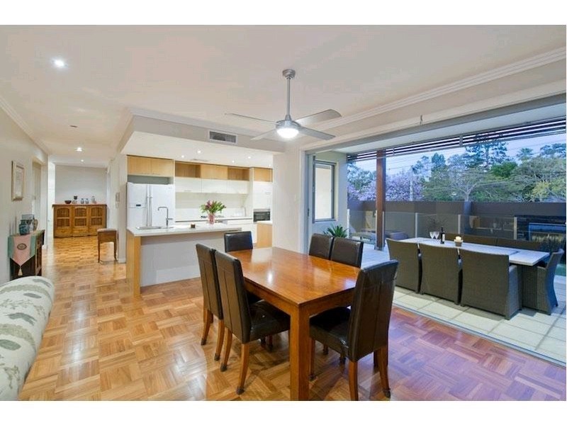 Indooroopilly QLD 4068