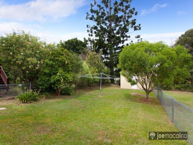 29 Tenth Avenue, Windsor QLD 4030
