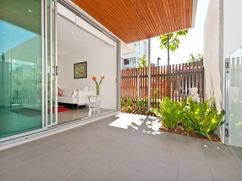 8/20 Turner Avenue, New Farm QLD 4005