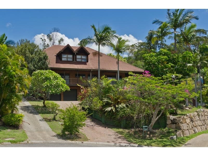 5 Bonhill Court, Indooroopilly QLD 4068