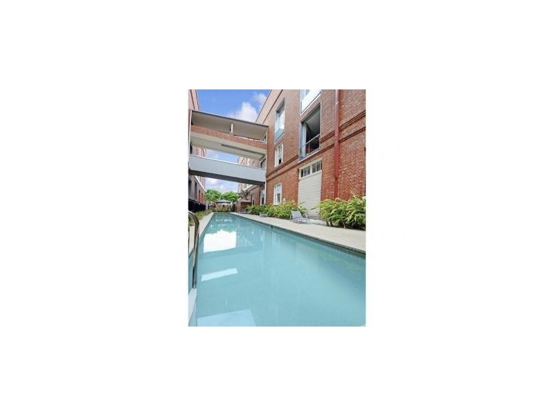 327/64 Macquarie Street, Newstead QLD 4006