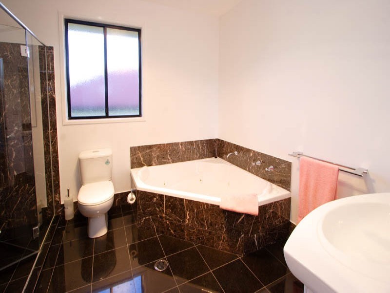 3 Marne Road, Albion QLD 4010