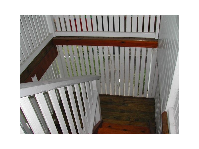 44 Mcilwraith Avenue, Norman Park QLD 4170