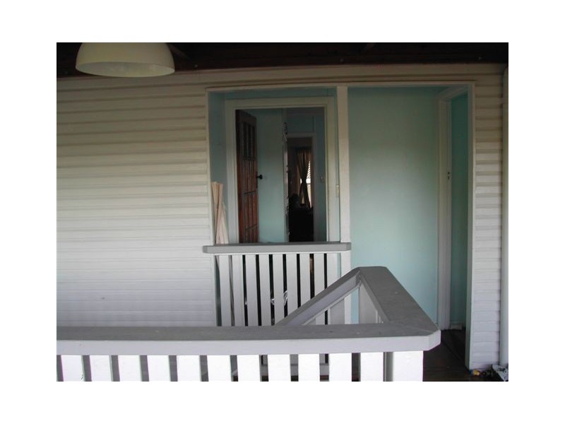 44 Mcilwraith Avenue, Norman Park QLD 4170