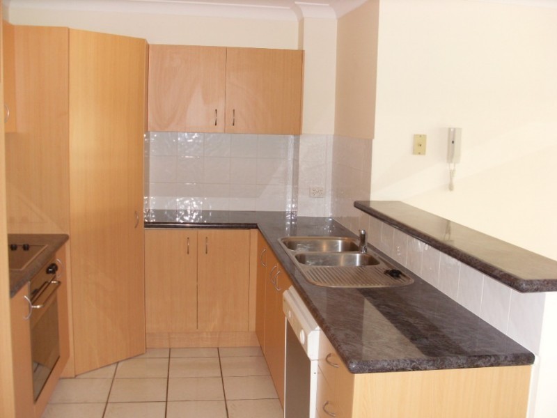 25/173 Merthyr Road, New Farm QLD 4005