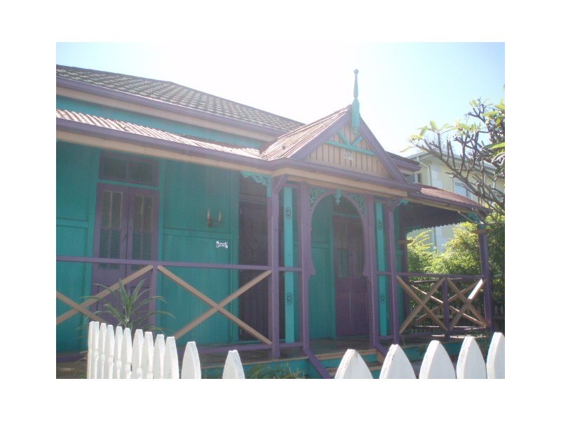 554 Kingsford Smith Drive, Hamilton QLD 4007