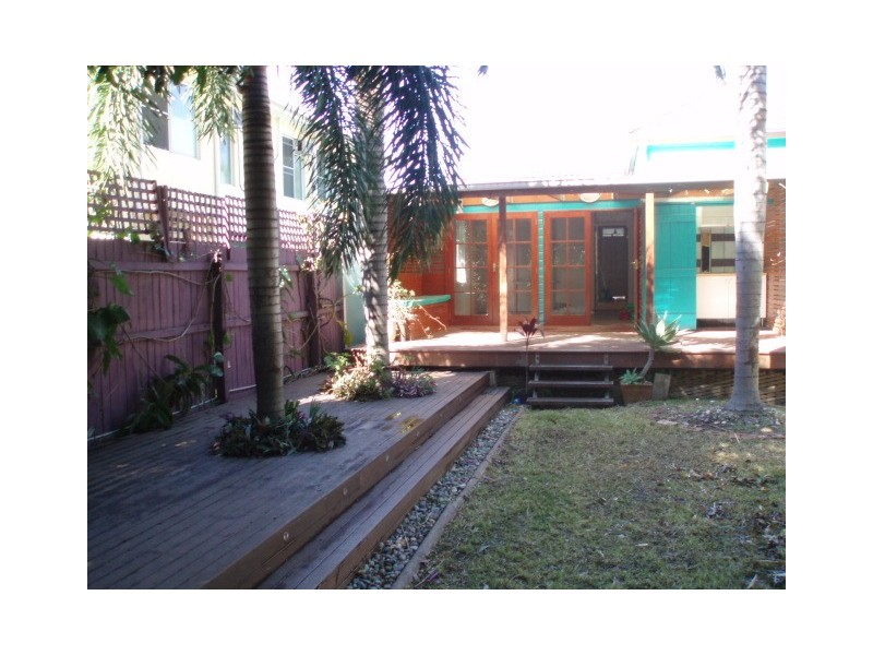 554 Kingsford Smith Drive, Hamilton QLD 4007