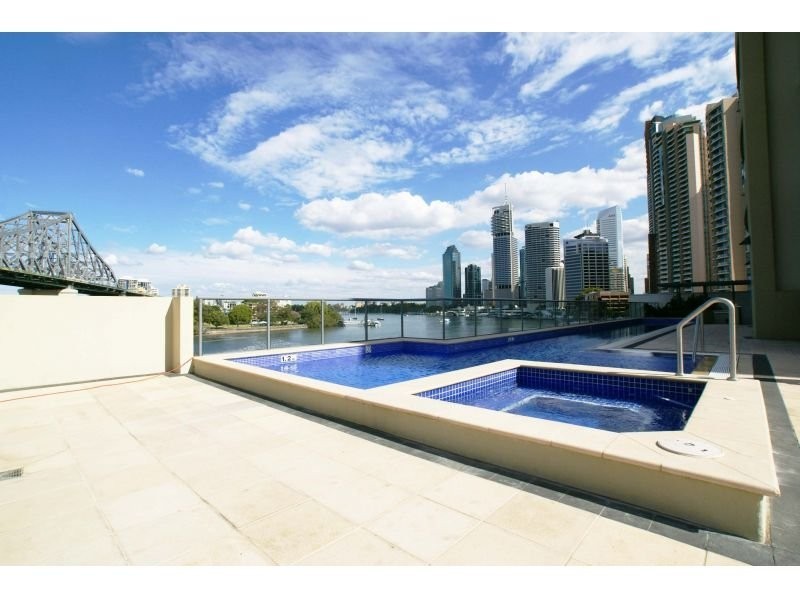 33/82 Boundary Street, Brisbane QLD 4000