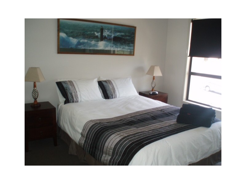 214/36 MacDonald Street, Kangaroo Point QLD 4169