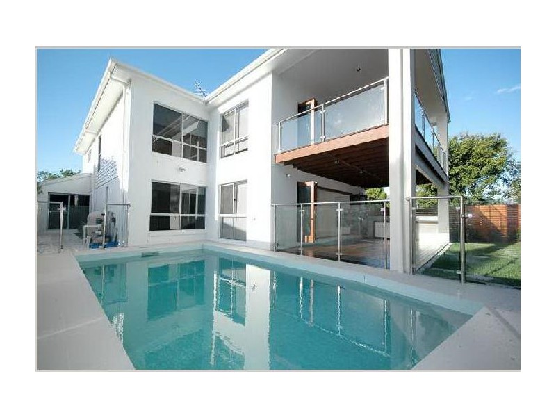 110 Mein Street, Hendra QLD 4011