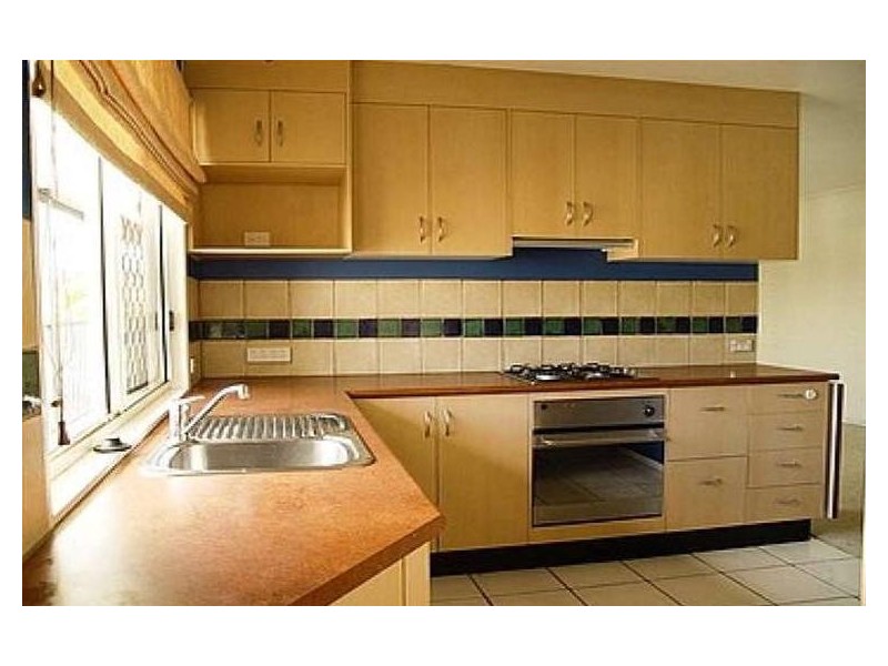 36 Brooks Street, Camp Hill QLD 4152