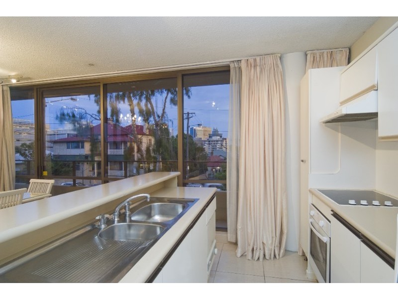 105/32 Leichardt Street, Spring Hill QLD 4000