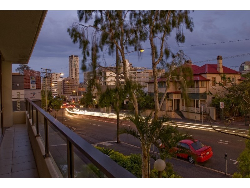 105/32 Leichardt Street, Spring Hill QLD 4000