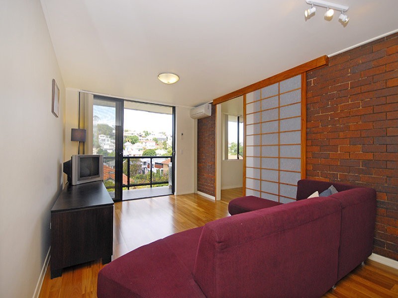 13/304 Harcourt Street, Newstead QLD 4006