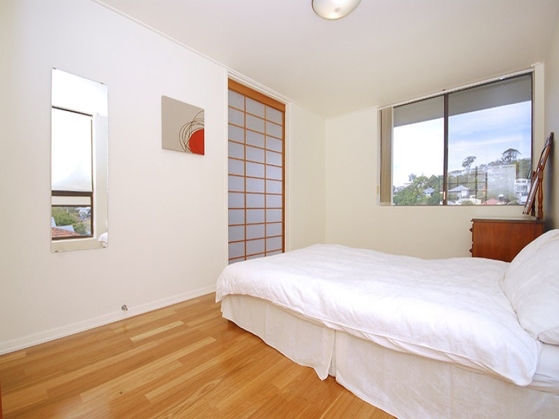 13/304 Harcourt Street, Newstead QLD 4006