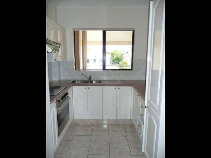 3/110 Pashen Street, Morningside QLD 4170