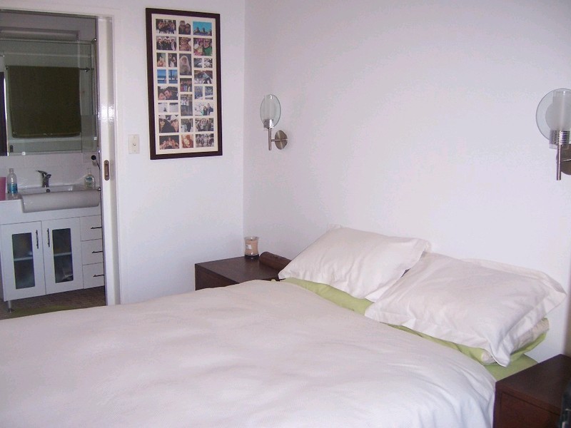 1/8 Longlands Street, East Brisbane QLD 4169