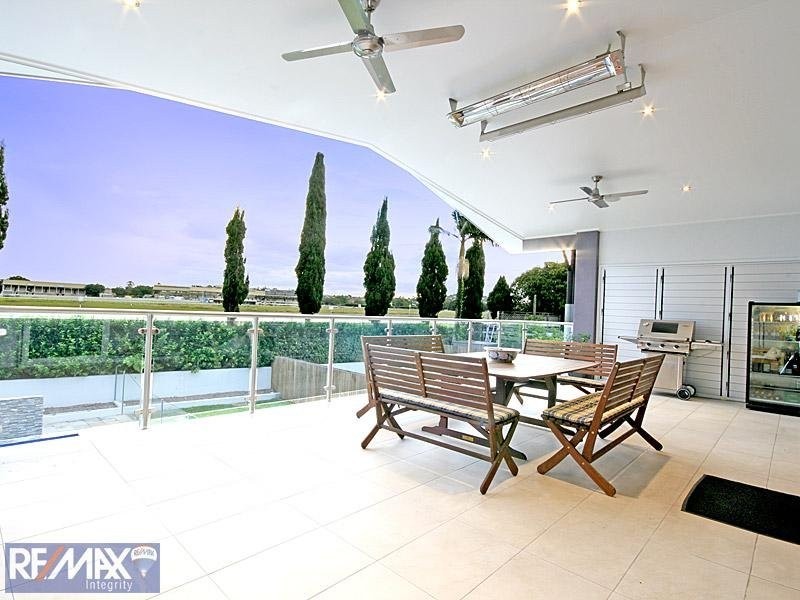 94 Mein Street, Hendra QLD 4011