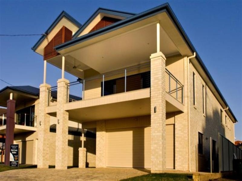 52A Oyster Point Esplanade, Scarborough QLD 4020