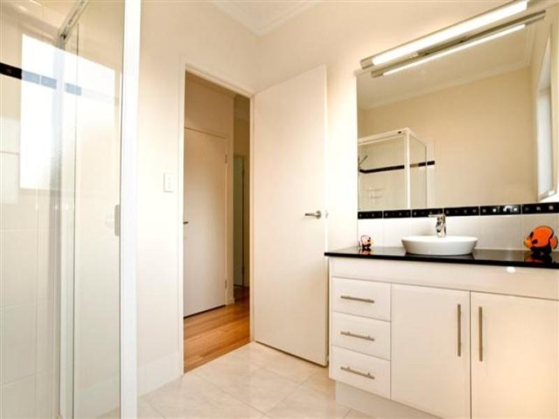 52A Oyster Point Esplanade, Scarborough QLD 4020