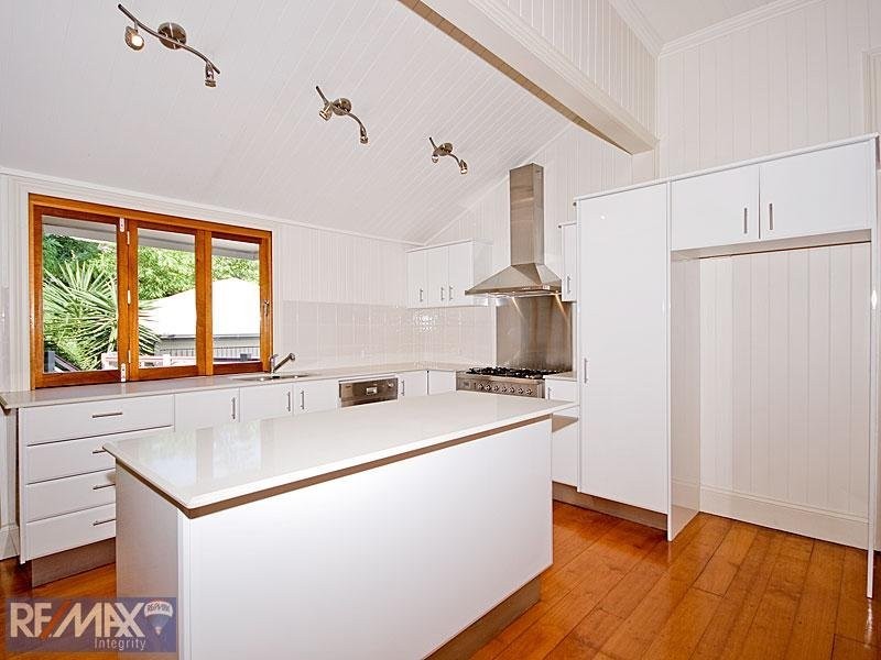 49 Montpelier Street, Clayfield QLD 4011