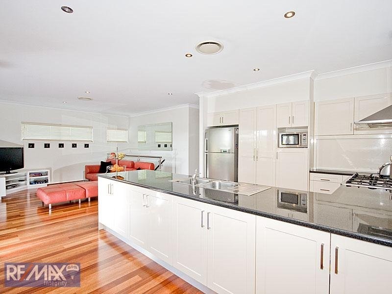 67 Mein Street, Hendra QLD 4011