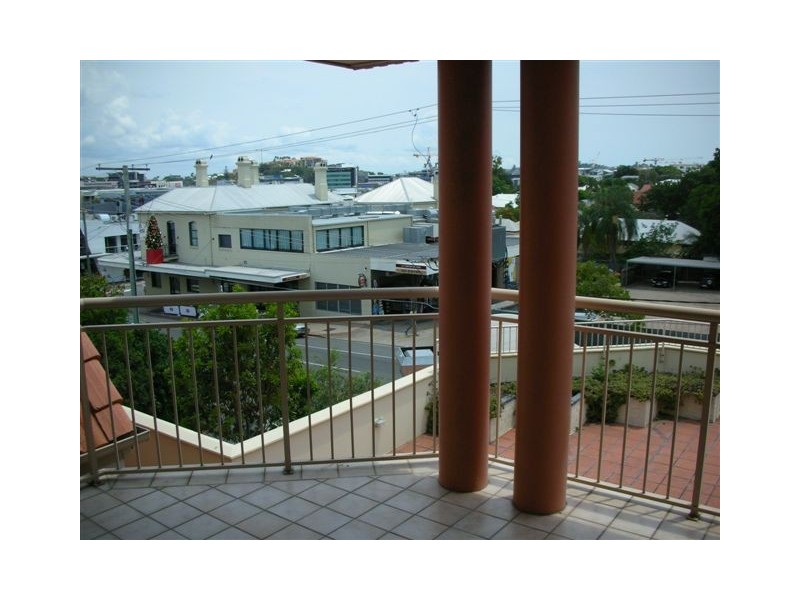 9/79 James Street, New Farm QLD 4005