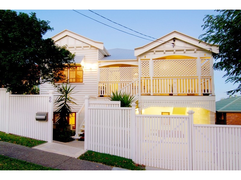 86 Bage Street, Wooloowin QLD 4030