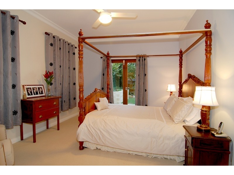 86 Bage Street, Wooloowin QLD 4030