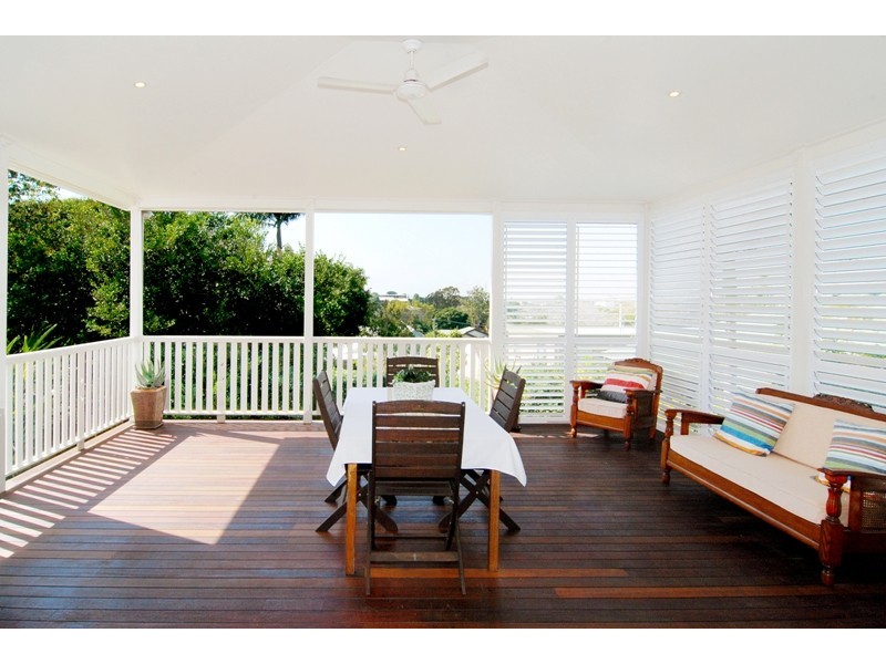 86 Bage Street, Wooloowin QLD 4030