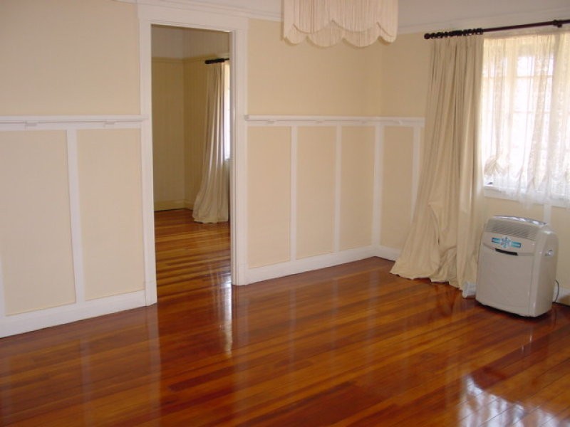 48 Racecourse Road, Hamilton QLD 4007