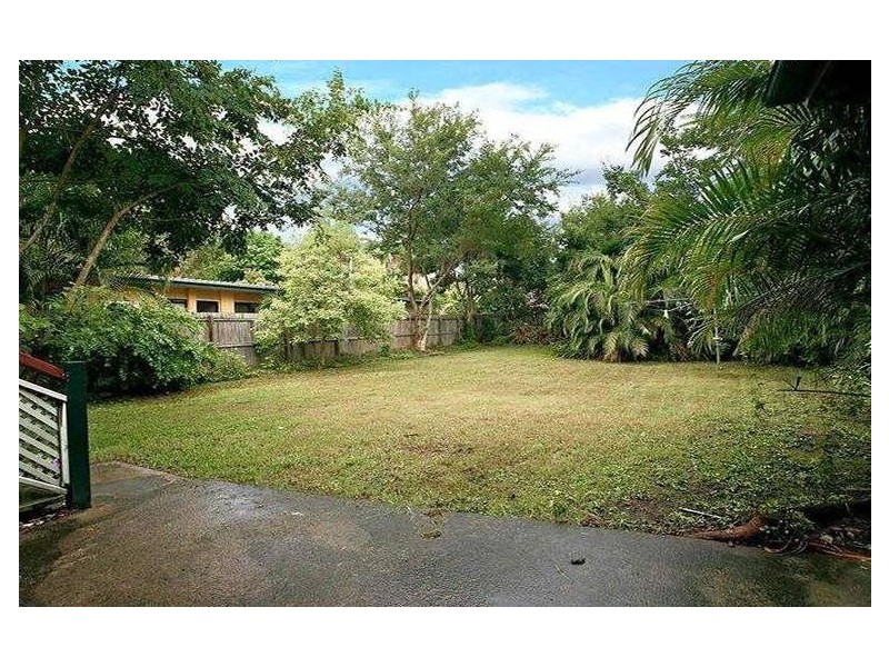 17 Wongara Street, Clayfield QLD 4011