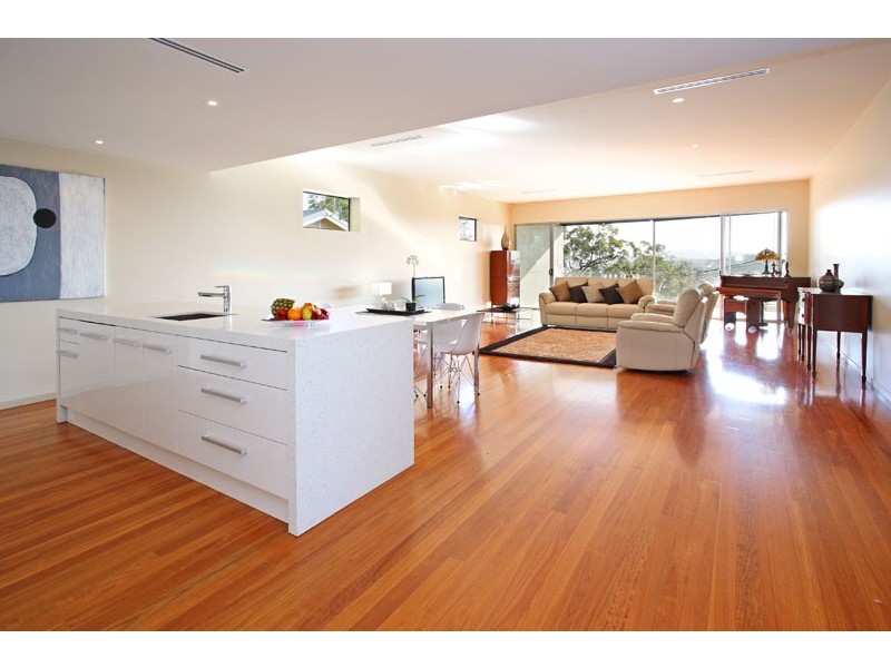 11 Mikado Street, Hamilton QLD 4007