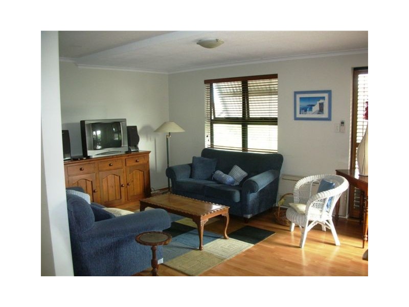 8/41 Rossiter Parade, Hamilton QLD 4007