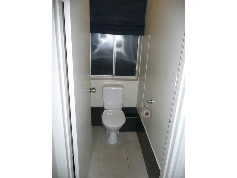 1/394 Sandgate Road, Albion QLD 4010