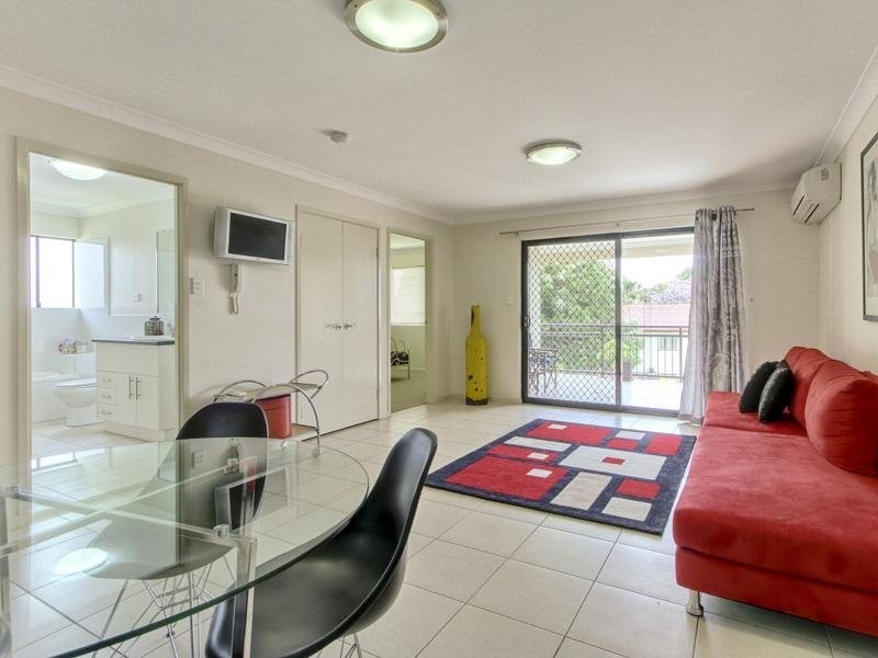 3/130 York Street, Nundah QLD 4012