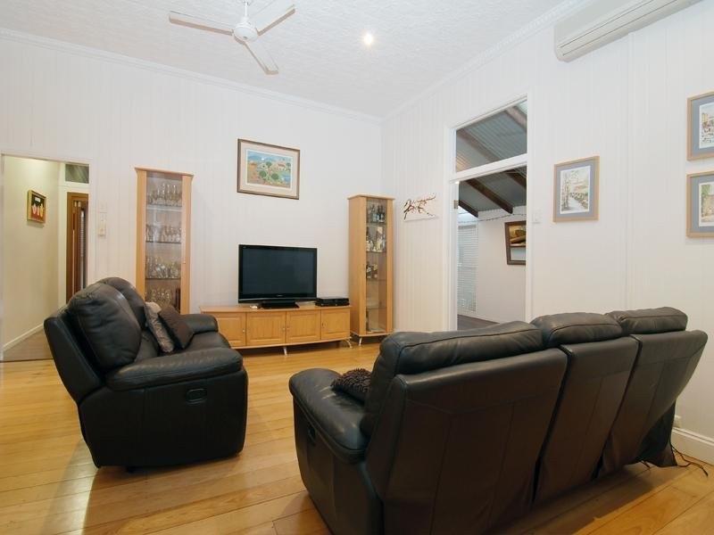 15 Denham Street, Clayfield QLD 4011