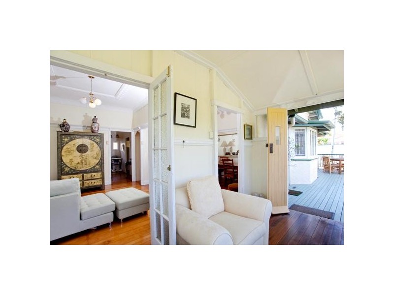 2 Maxwell Street, Clayfield QLD 4011