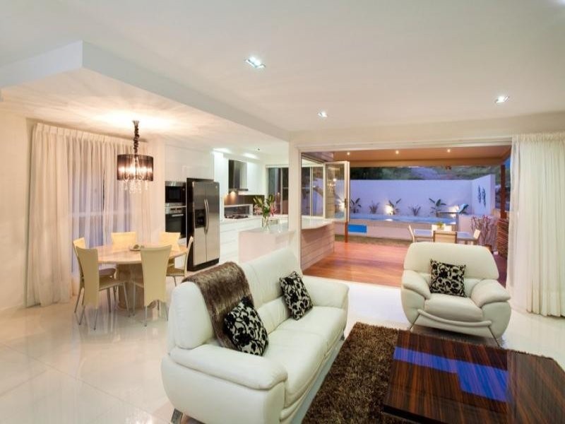 6 Joynt Street, Hamilton QLD 4007