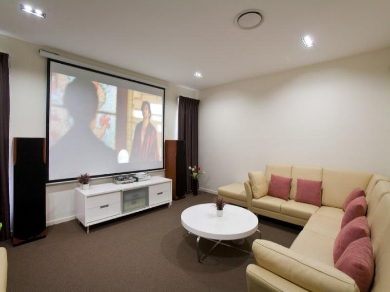 6 Joynt Street, Hamilton QLD 4007