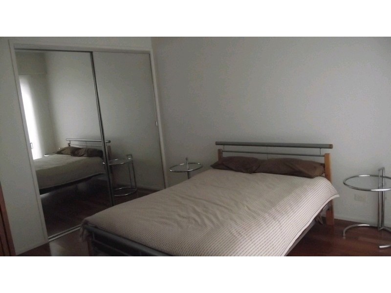 2/35 Wyandra Street, Teneriffe QLD 4005