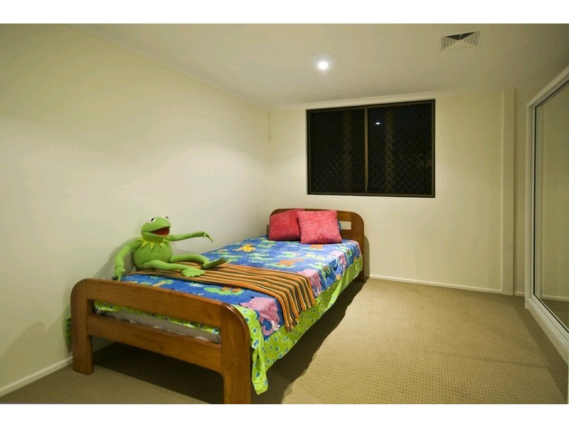 43 Stoneleigh Street, Albion QLD 4010