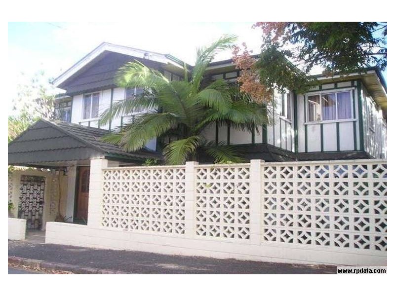 2/1 Hazel Street, New Farm QLD 4005