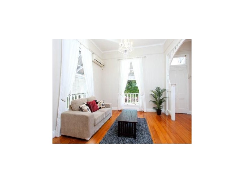 39 Montpelier Street, Clayfield QLD 4011