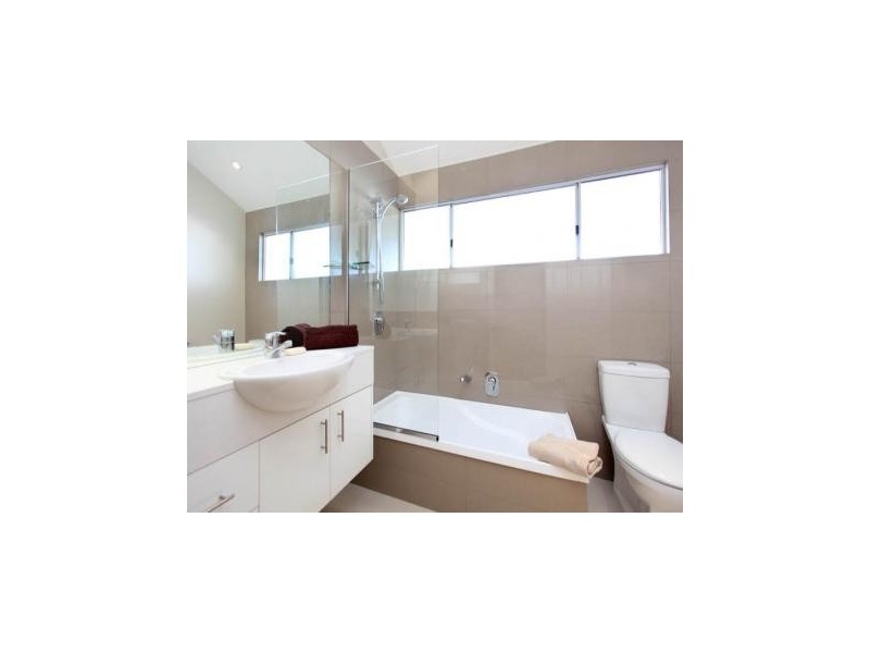 39 Montpelier Street, Clayfield QLD 4011