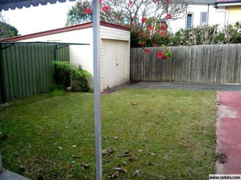 24 Roseby Avenue, Clayfield QLD 4011