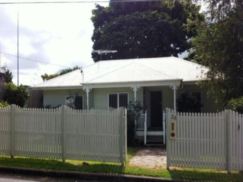 28 Woodville Street, Hendra QLD 4011